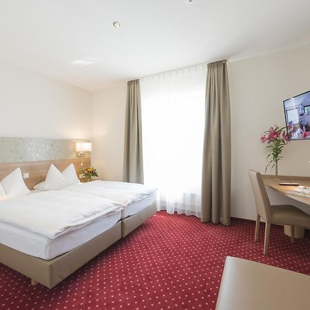 Hotel Restaurant Baeren Isny im Allgau Bagian luar foto